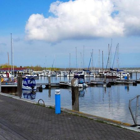 Wohnen Im Hafen Von Barth Mit Gemuetlicher Terrasse Luaran gambar